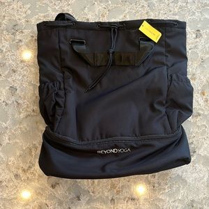 Beyond Yoga Convertible Bag, adjustable backpack straps.